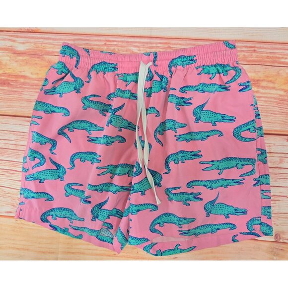 Chubbies Mens Pink 5" Swim Trunks Medium - Alligator Print - Picture 1 of 7